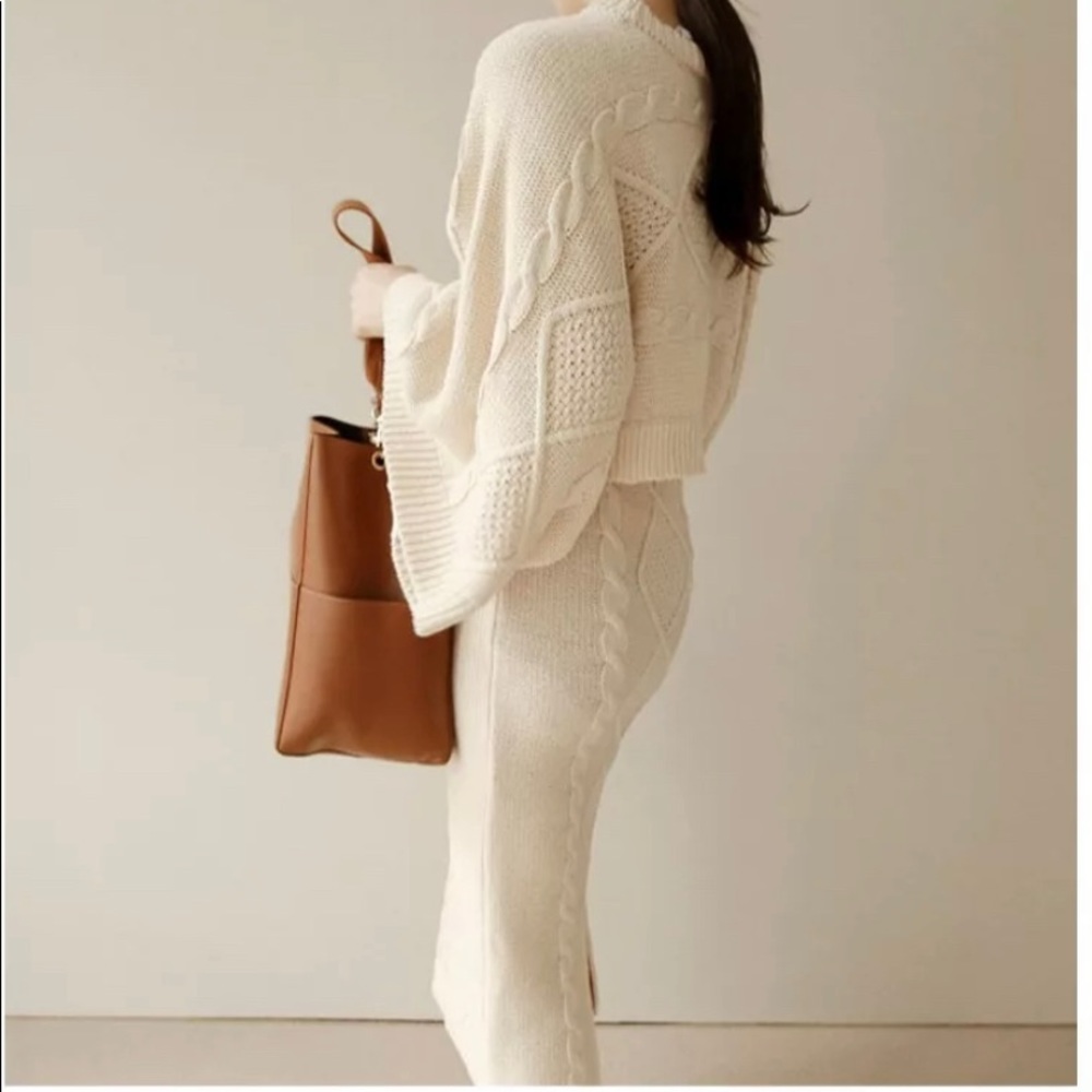 Knit Sweater and skirt set cream - Picture 2 of 3